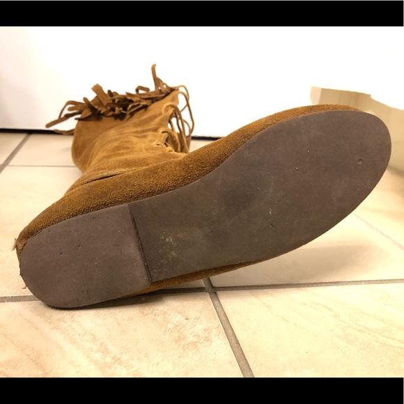 Authentic Minnetonka Suede Moccasin Boots! - Picture 6 of 7